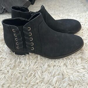 Size 9 booties brand new never worn
